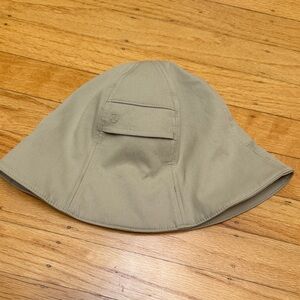 Lululemon Packable Hat Tan